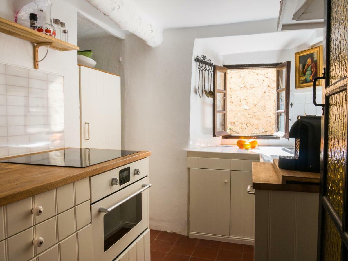 Eze Monaco Middle Of Old Town Of Eze Vieux Village Romantic Hideaway With Spectacular Sea View Экстерьер фото